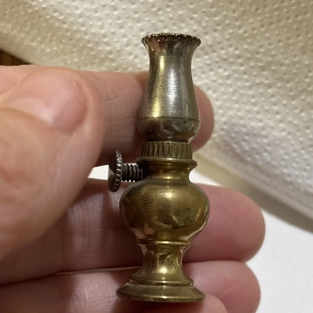 Vintage brass miniature dollhouse small kerosene type lamp